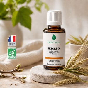 Flacon 30 ml de Seigléo Bio, macérat concentré de bourgeons de seigle Soléo Nature, posé sur un galet de pierre claire